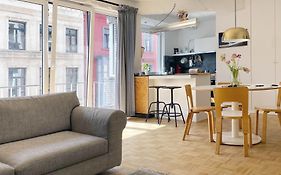 Trendy & Sunny Apartment In Ghent